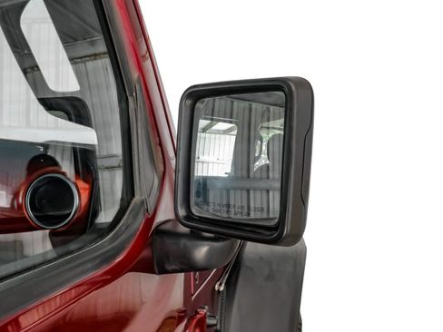 Used 2021 Jeep Wrangler Unlimited Rubicon AWD/4WD image 42