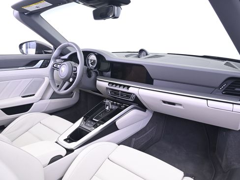 Certified 2025 Porsche 911 Turbo S AWD/4WD image 21