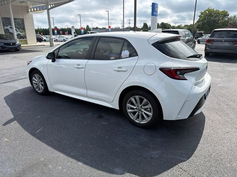 Used 2025 Toyota Corolla SE FWD image 5