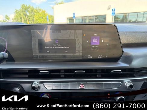 Certified 2024 Kia Telluride S w/ S Sunroof Package AWD/4WD image 26