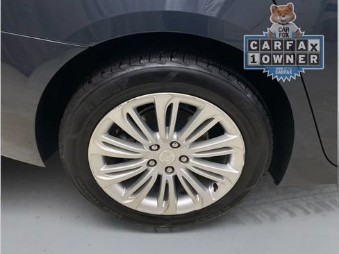 Used 2019 Buick LaCrosse Essence w/ Sights and Sounds Package FWD image 17