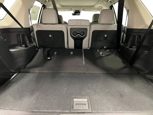 New 2025 Honda Pilot Touring image 35
