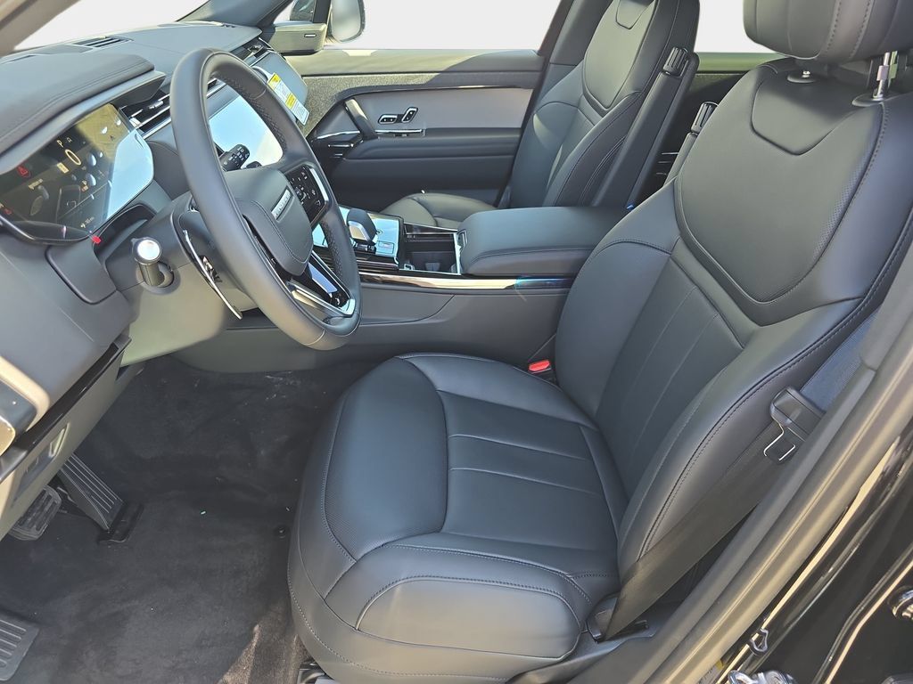 New 2026 Land Rover Range Rover Sport SE AWD/4WD image 16