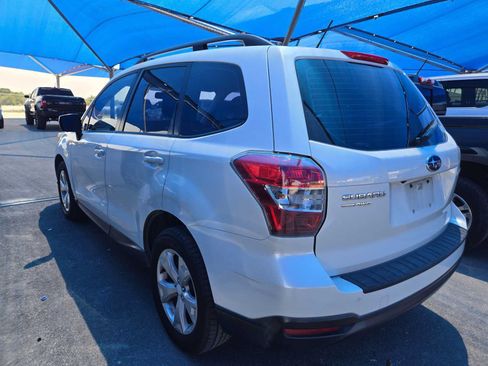 Used 2015 Subaru Forester 2.5i w/ Alloy Wheel Package AWD/4WD image 3