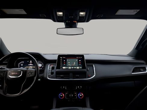 Used 2022 GMC Yukon XL AT4 image 24