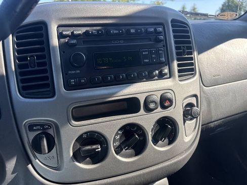 Used 2003 Ford Escape XLT AWD/4WD image 14