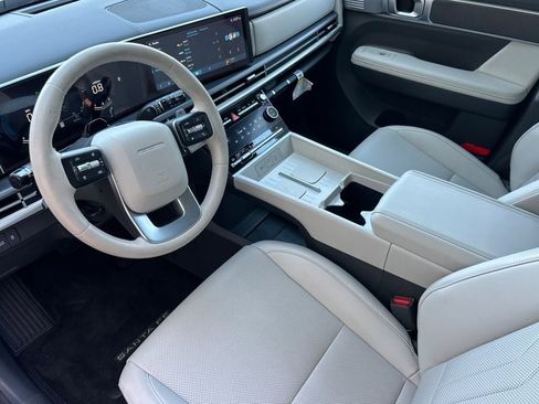 Used 2025 Hyundai Santa Fe SEL image 7