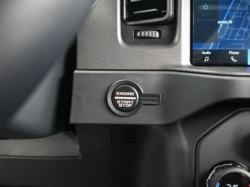 New 2025 Ford Expedition Max Platinum w/ Stealth Performance Package image 16