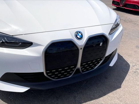 Used 2023 BMW i4 eDrive40 w/ Premium Package RWD image 26