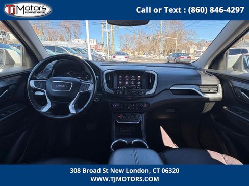 Used 2019 GMC Terrain SLT image 13