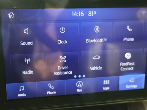 Used 2021 Ford Explorer XLT w/ Equipment Group 202A AWD/4WD image 52