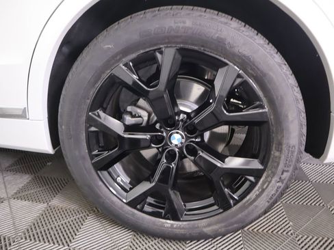 New 2026 BMW X7 xDrive40i image 33