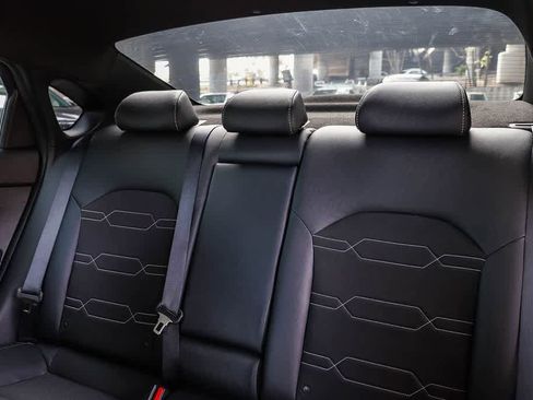 Used 2023 Kia Forte GT-Line w/ GT-Line Technology Package image 18