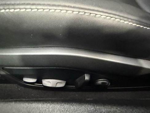 Used 2024 Porsche 911 Carrera S image 11