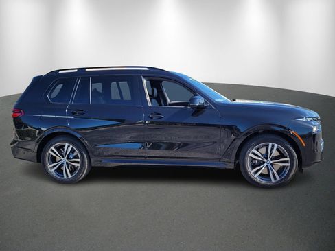 New 2026 BMW X7 M60i w/ Executive Package image 8