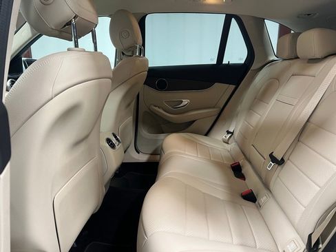 Certified 2022 Mercedes-Benz GLC 300 4MATIC image 25