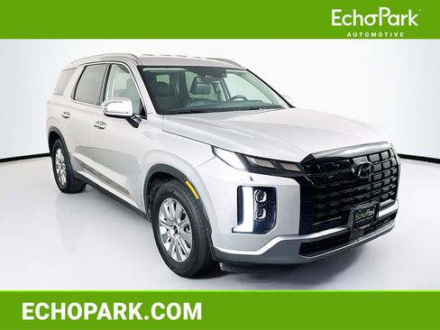 Used 2025 Hyundai Palisade SEL image 1