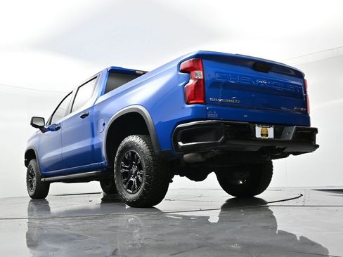 Used 2022 Chevrolet Silverado 1500 ZR2 AWD/4WD image 21