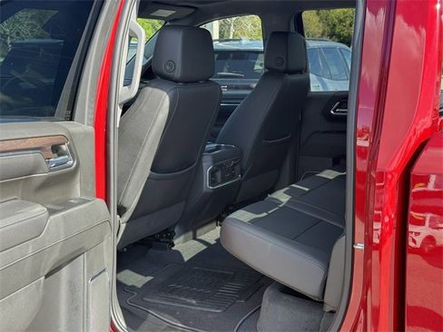 Used 2023 GMC Sierra 1500 SLT w/ SLT Premium Plus Package image 31