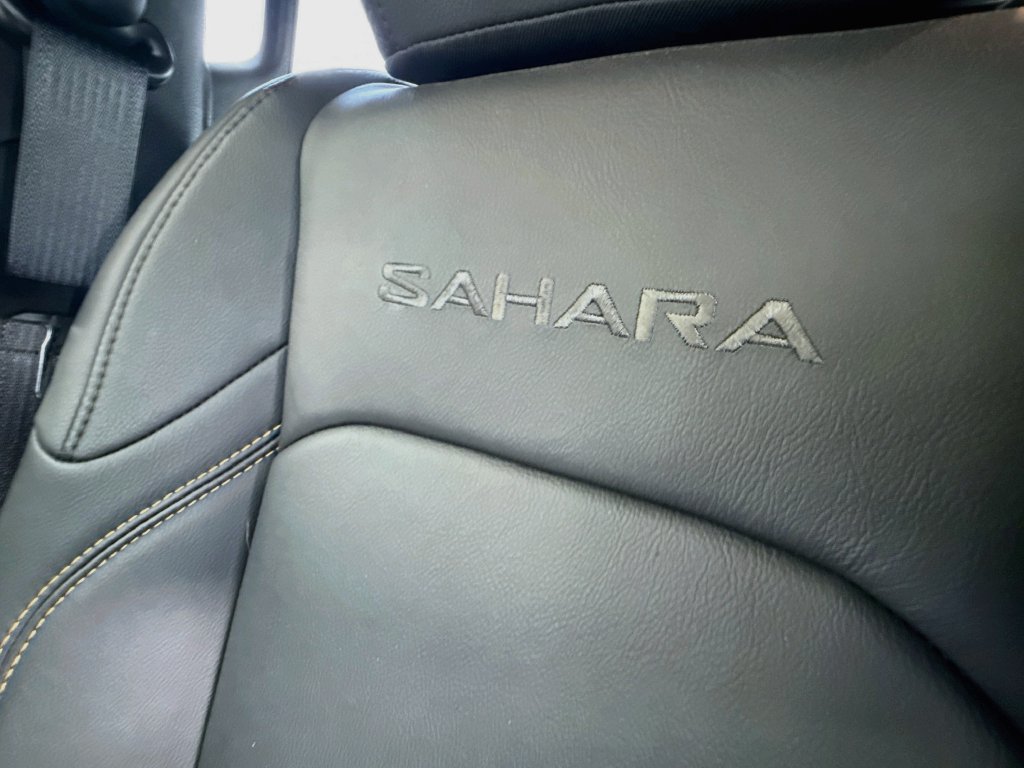 Used 2024 Jeep Wrangler Unlimited Sahara AWD/4WD image 24