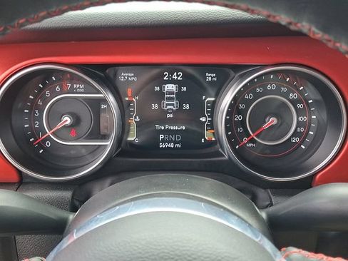 Used 2022 Jeep Wrangler Unlimited Rubicon w/ Xtreme Recon 35" Tire Package AWD/4WD image 20