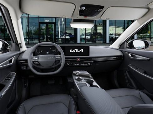 New 2025 Kia EV6 Wind image 14
