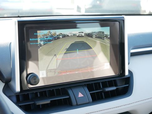 Certified 2025 Toyota RAV4 XLE image 29