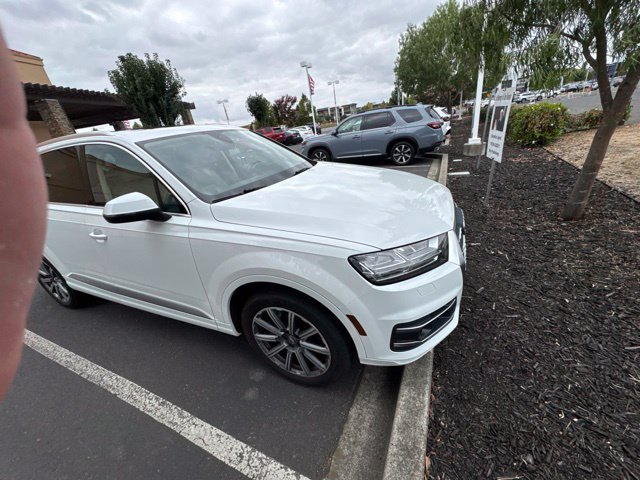 Used 2018 Audi Q7 2.0T Premium Plus w/ Premium Plus Package AWD/4WD image 54