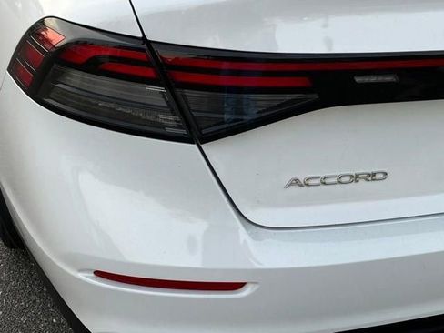 Used 2023 Honda Accord LX image 10
