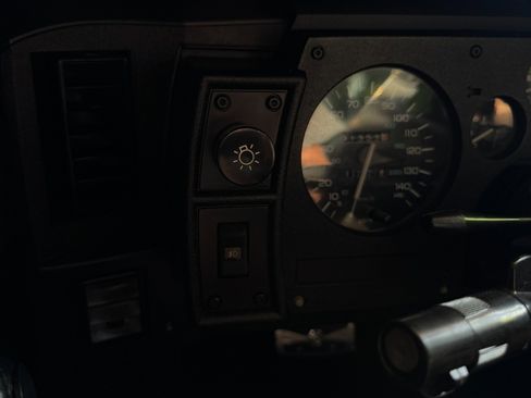Used 1989 Chevrolet Camaro IROC-Z RWD image 42