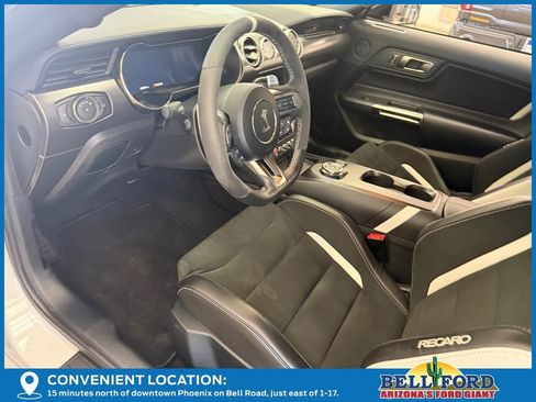 Used 2022 Ford Mustang Shelby GT500 w/ Technology Package image 21