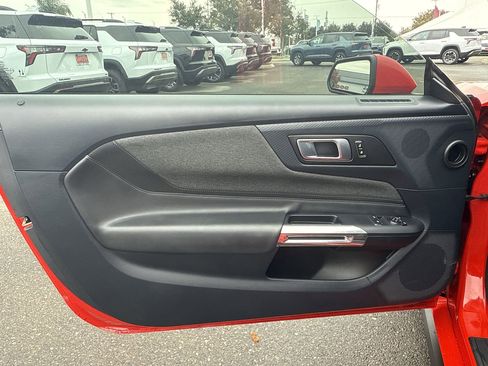 Used 2024 Ford Mustang Coupe image 19
