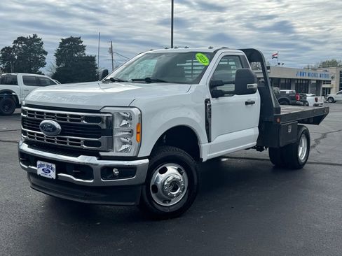 Used 2023 Ford F350 XL w/ XL Chrome Package image 24