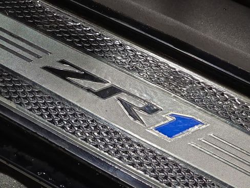 Used 2011 Chevrolet Corvette ZR1 RWD image 13