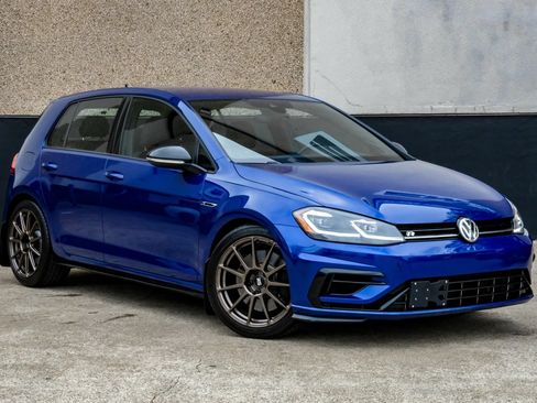 Used 2019 Volkswagen Golf R 4-Door AWD/4WD image 5