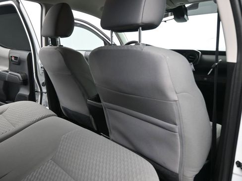 Used 2021 Toyota Tacoma SR5 image 25