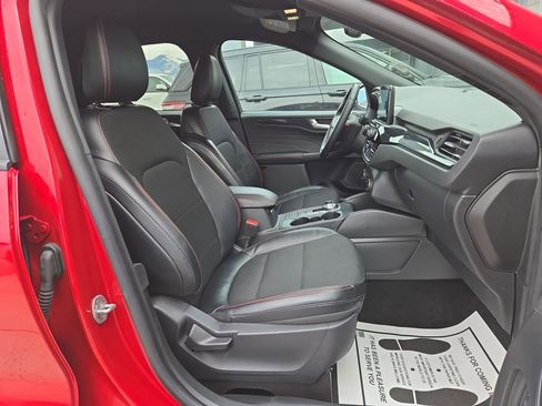 Used 2025 Ford Escape ST-Line Select image 17