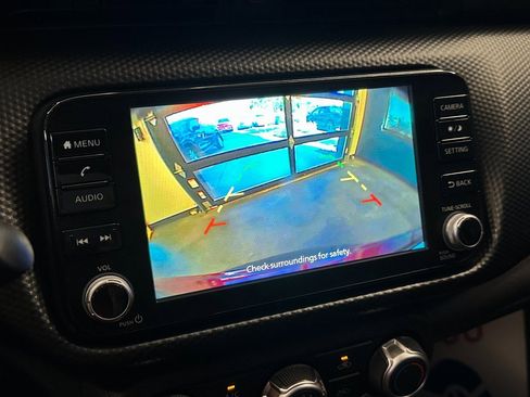 Used 2023 Nissan Kicks SV image 13