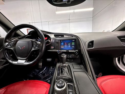 Used 2019 Chevrolet Corvette Stingray Coupe w/ Battery Protection Package RWD image 16