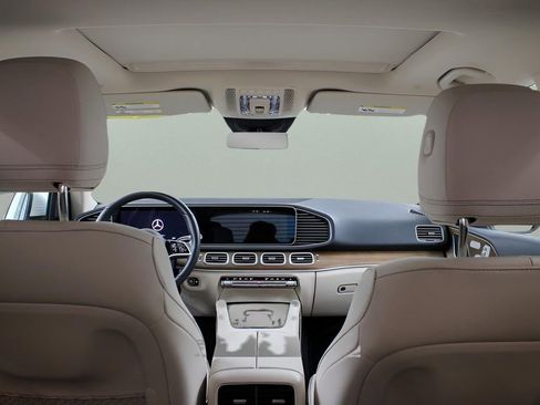 Used 2024 Mercedes-Benz GLE 350 4MATIC image 13