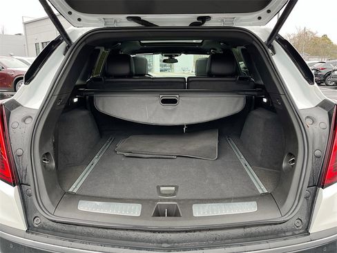 Certified 2025 Cadillac XT5 Premium Luxury image 27