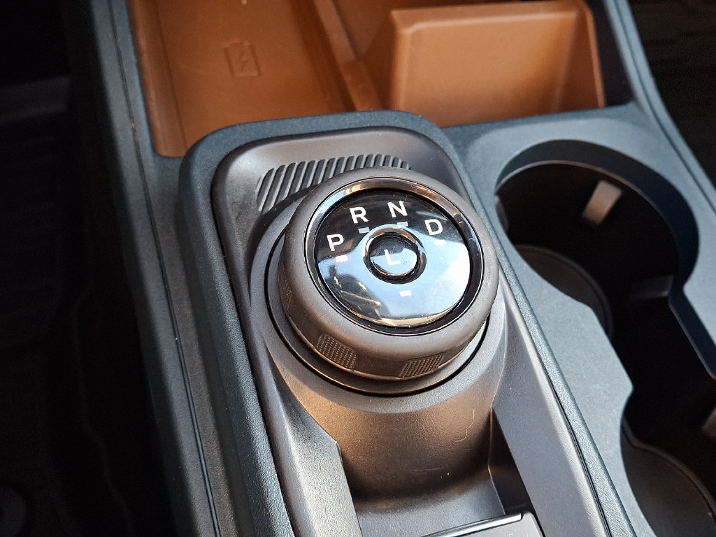 Used 2024 Ford Maverick Lariat AWD/4WD image 18