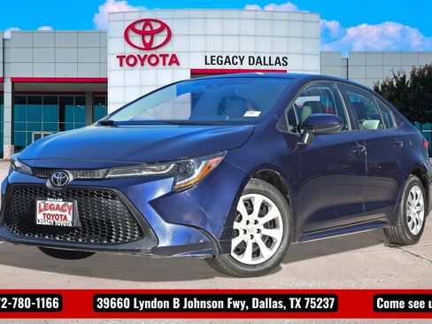Used 2020 Toyota Corolla LE image 1