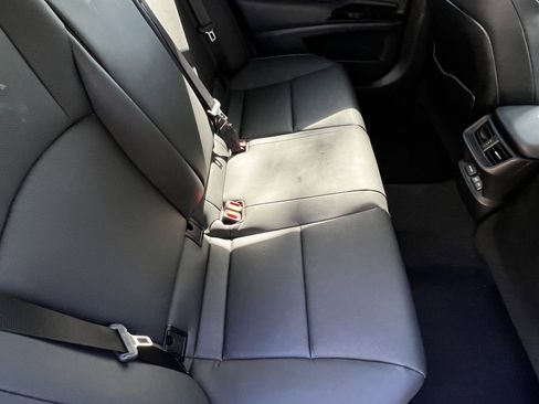 Used 2025 Lexus ES 350 F Sport w/ Accessory Package (Z1) image 39