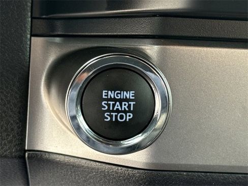 Used 2023 Toyota Tacoma Limited image 41