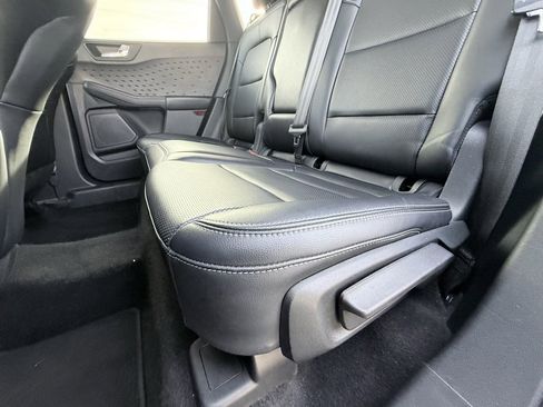 Used 2020 Ford Escape SEL image 26