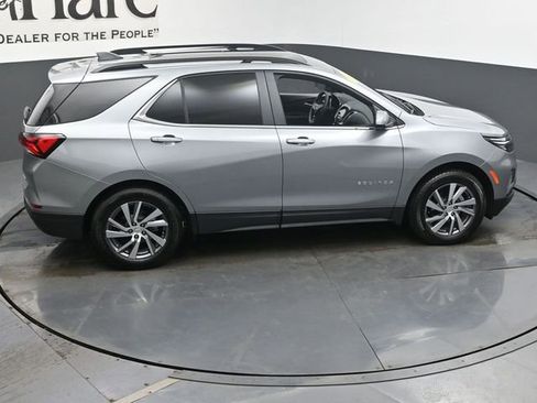 Used 2024 Chevrolet Equinox LT AWD/4WD image 39