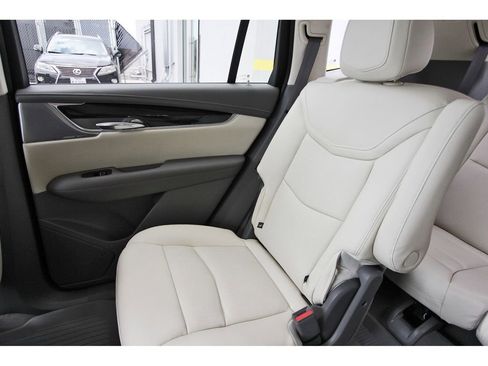 New 2025 Cadillac XT6 Premium Luxury w/ Technology Package image 9