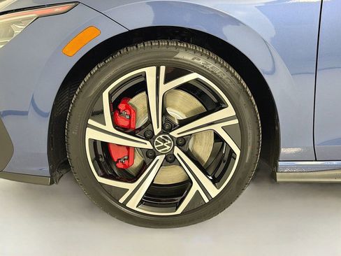 Used 2025 Volkswagen GTI SE image 34