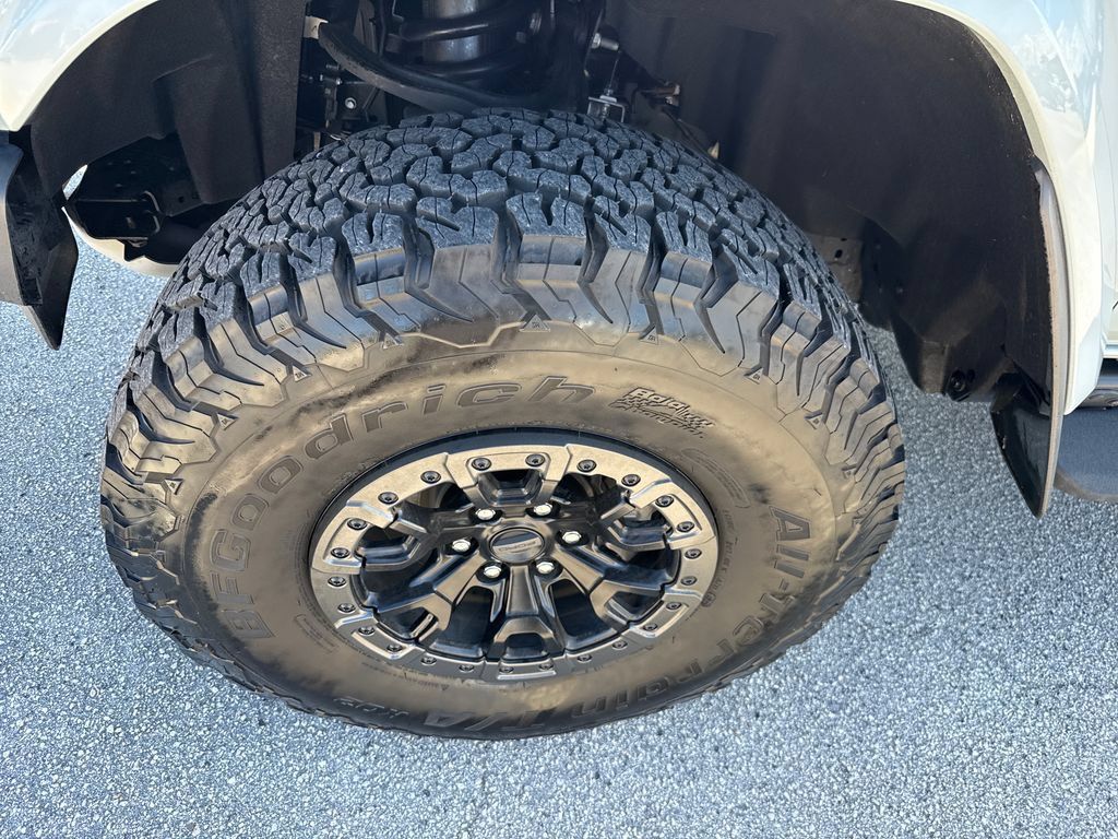 Used 2024 Ford Bronco Raptor AWD/4WD image 13